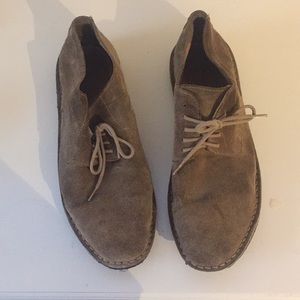 Brown suede men’s shoes!